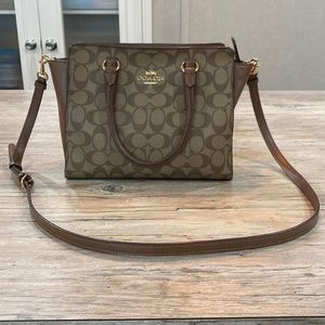 Coach purse and wallet